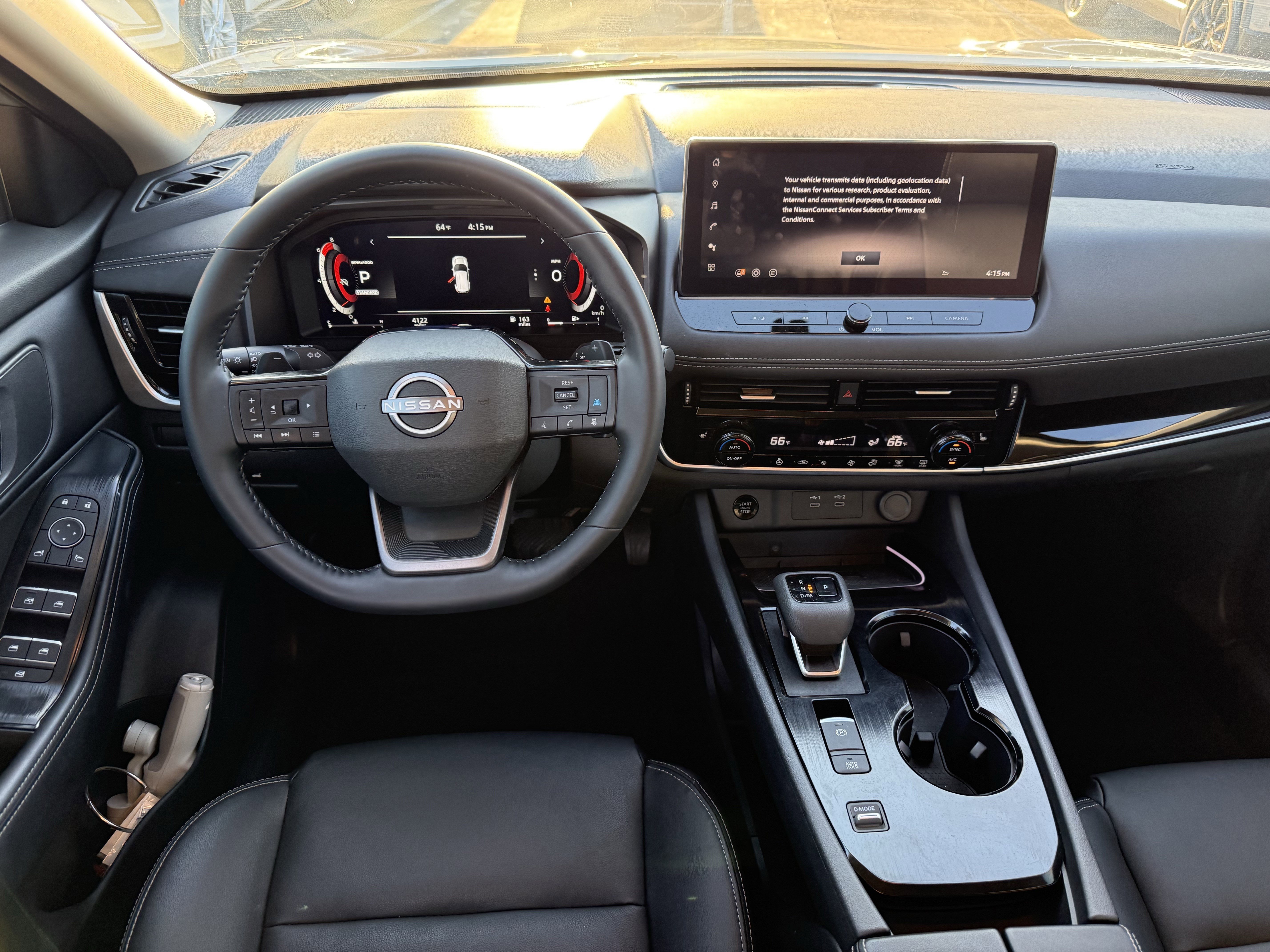 Used 2025 Nissan Rogue SL image 14