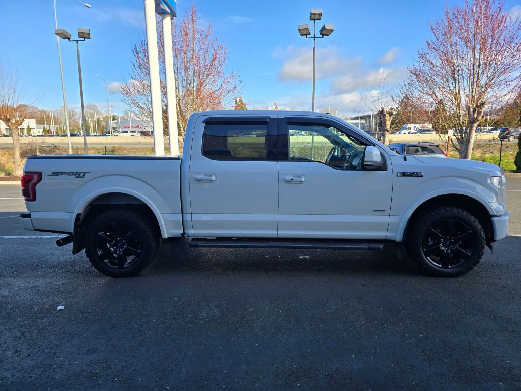 Used 2017 Ford F150 Lariat w/ Equipment Group 502A Luxury image 6