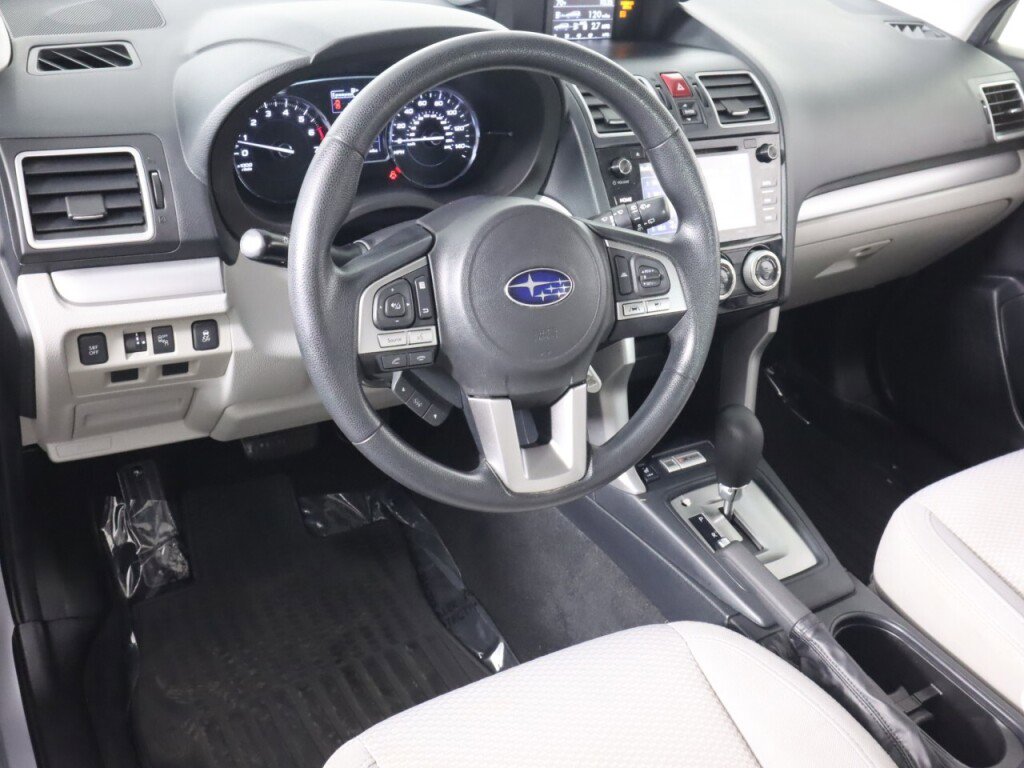 Used 2018 Subaru Forester 2.5i Premium image 9