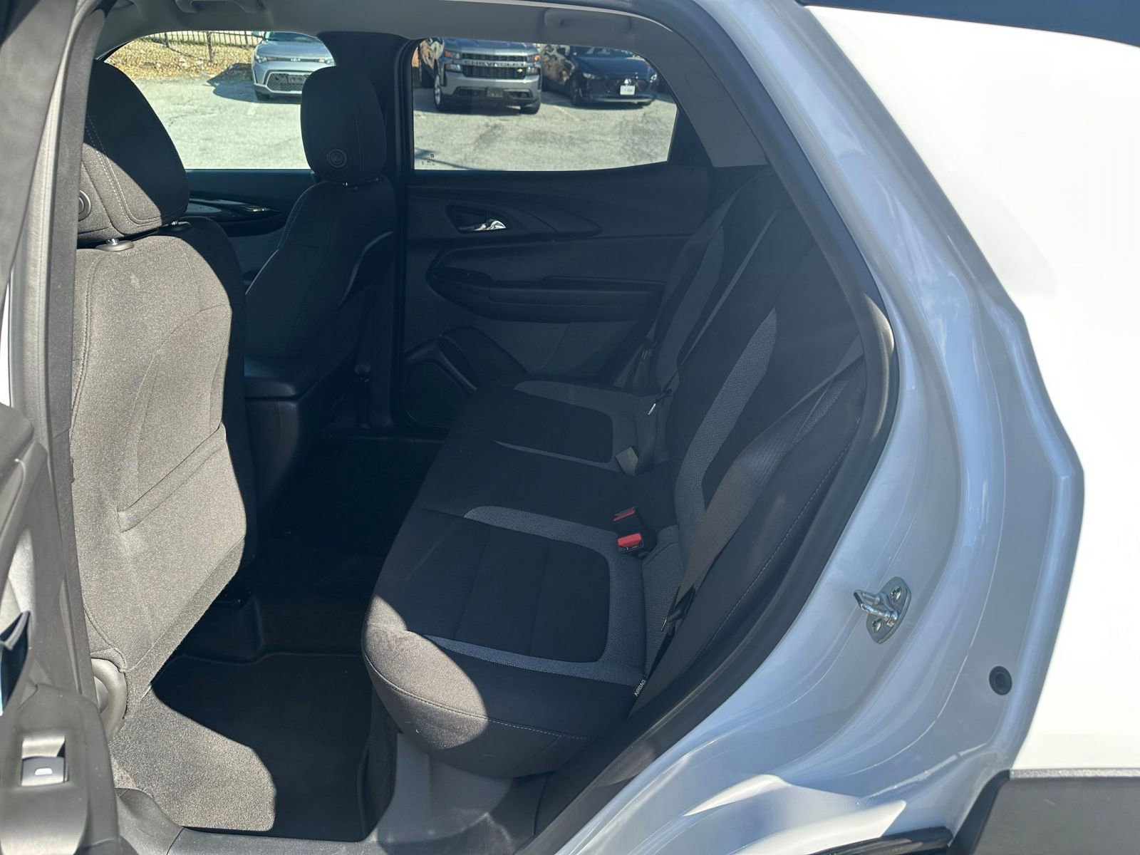 Used 2025 Chevrolet TrailBlazer LT w/ Driver Confidence Package image 23