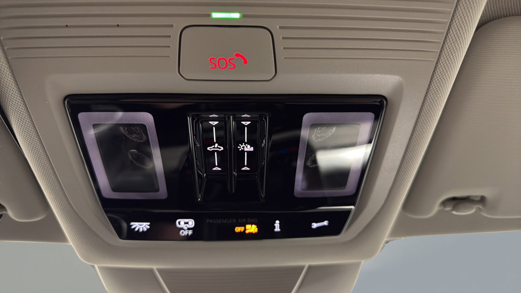 New 2026 Volkswagen Tiguan SE image 28