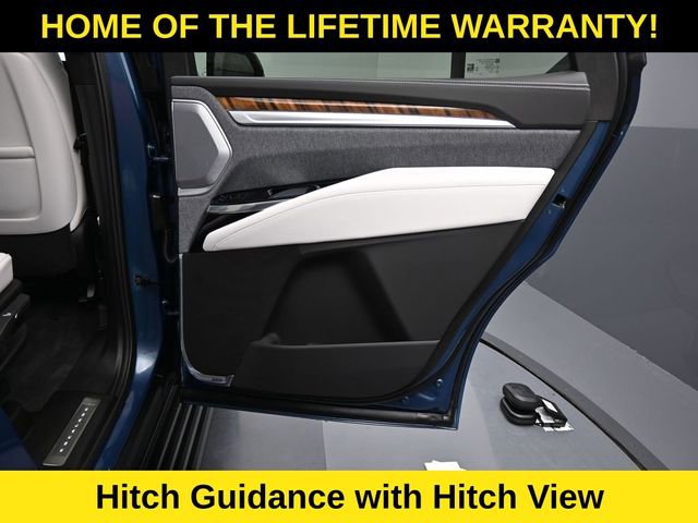 Used 2025 Cadillac Escalade Sport Platinum w/ LPO, Floor Liner Package image 55