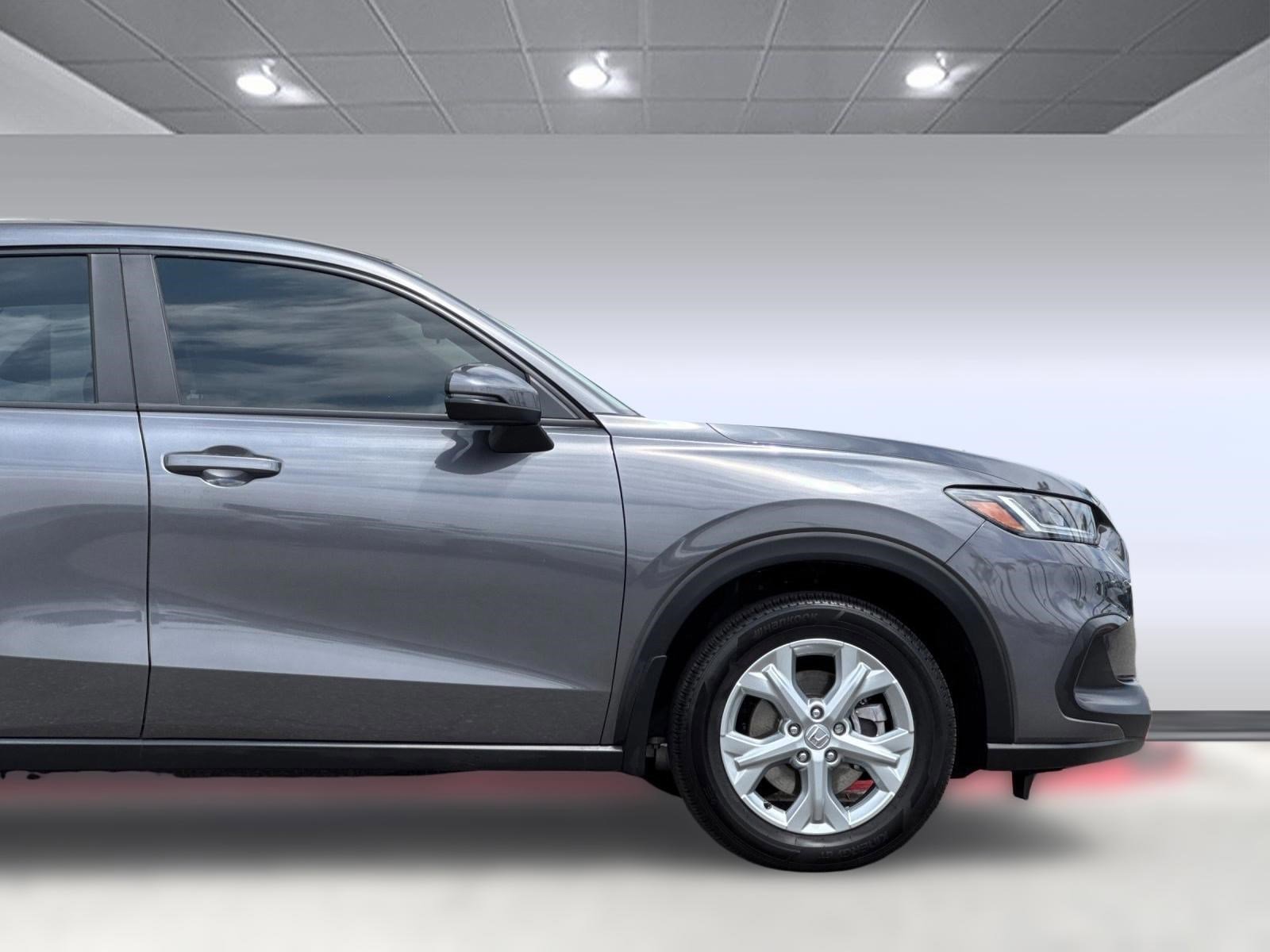 Certified 2025 Honda HR-V LX image 34
