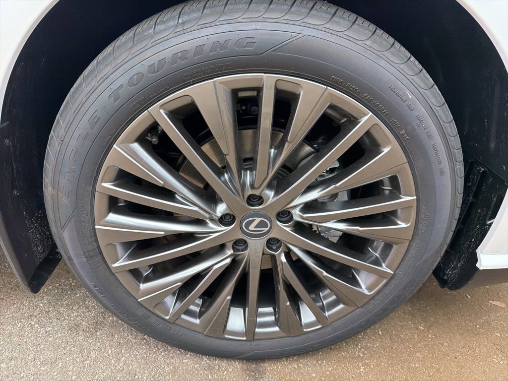 New 2026 Lexus RX 350 AWD image 26