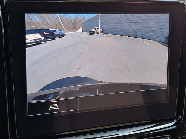 Used 2022 Chevrolet Traverse LT image 18