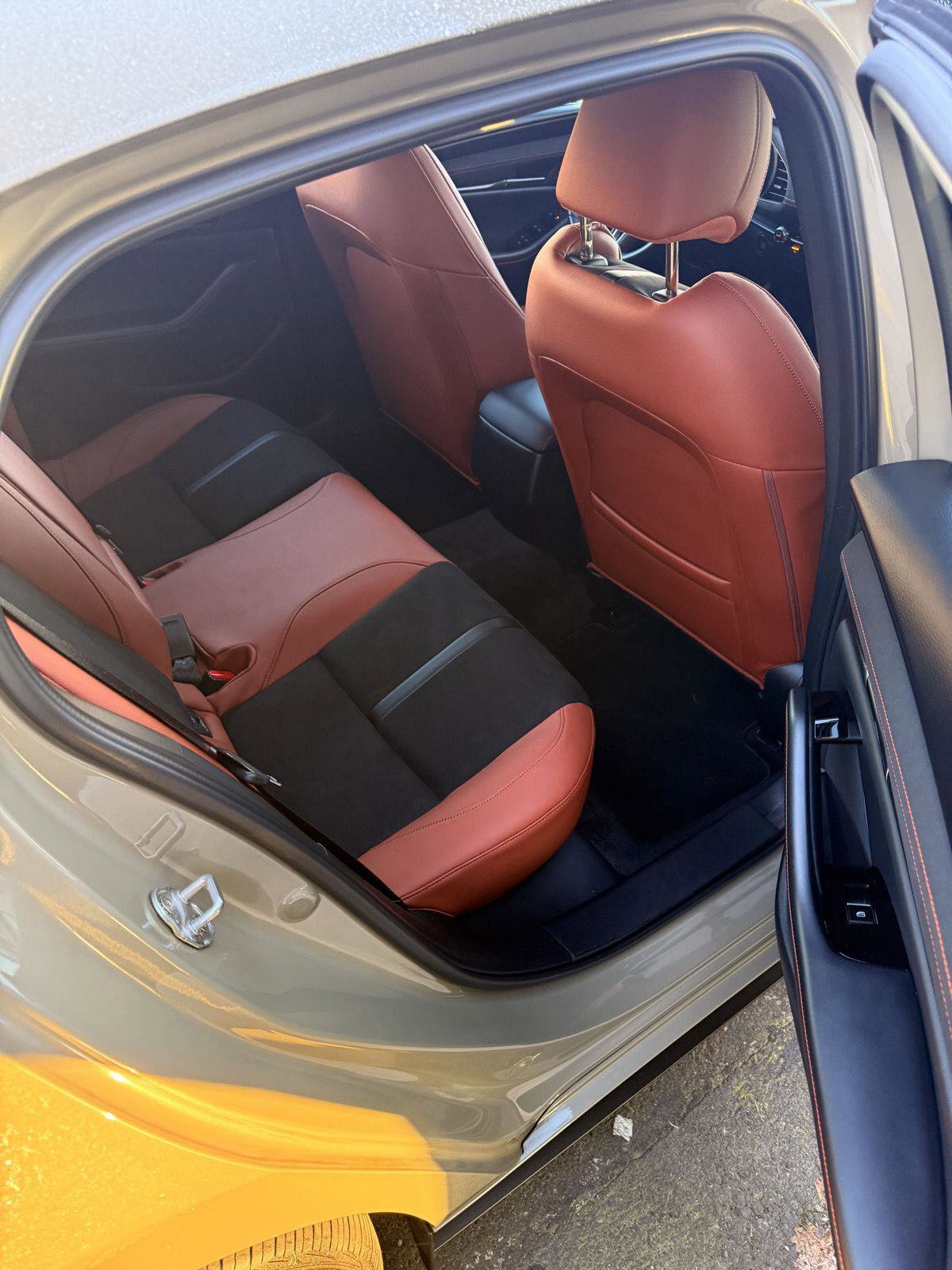 Used 2025 MAZDA MAZDA3 Carbon image 16