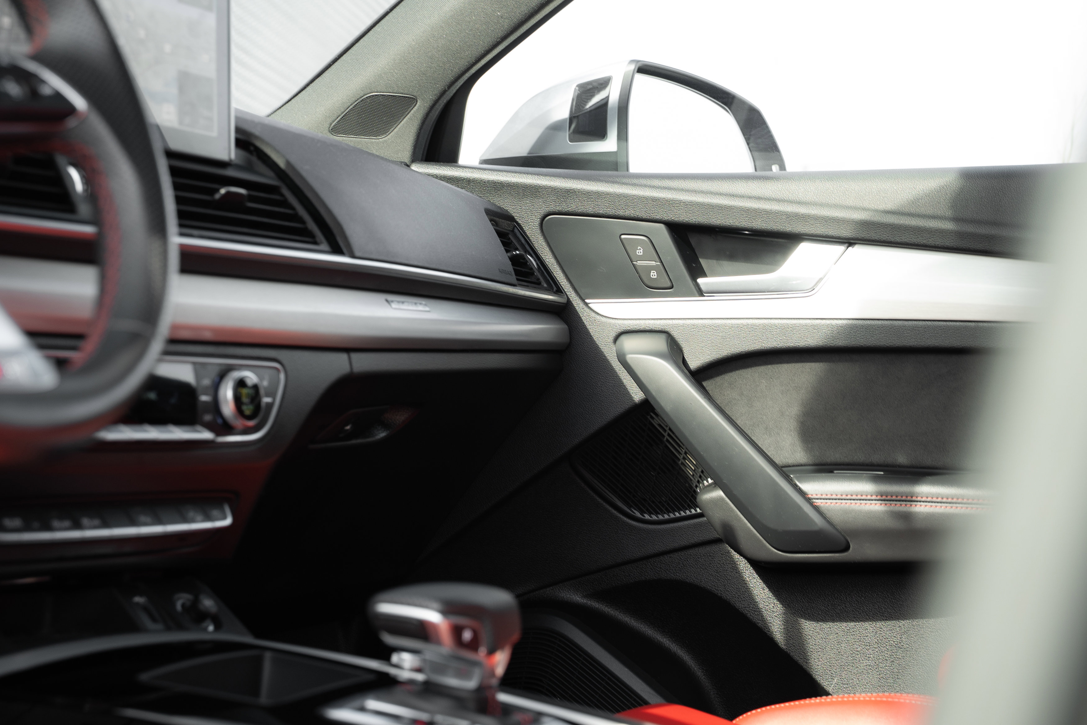 Certified 2021 Audi SQ5 Premium Plus w/ Premium Plus Package image 18