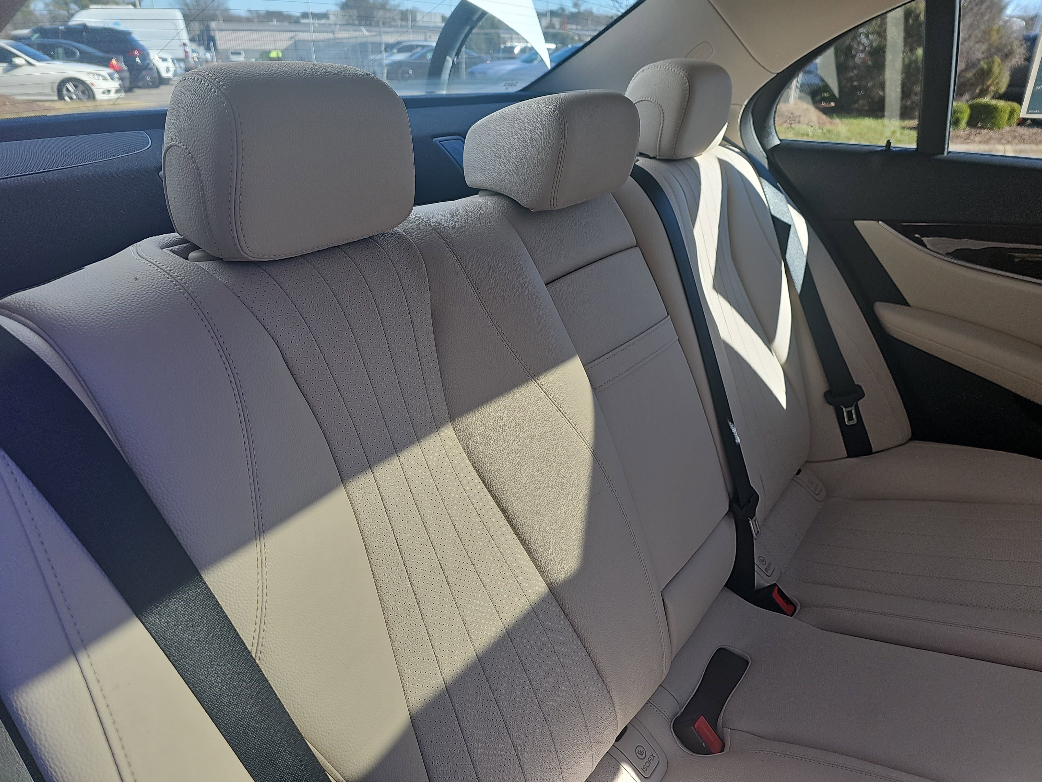 Certified 2022 Mercedes-Benz E 450 4MATIC Sedan image 12