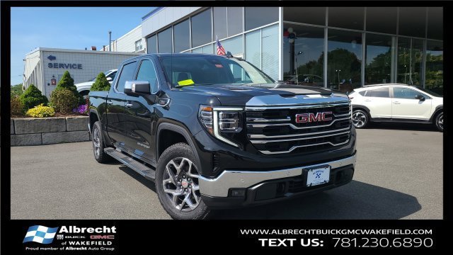 New 2026 GMC Sierra 1500 SLT w/ SLT Premium Package