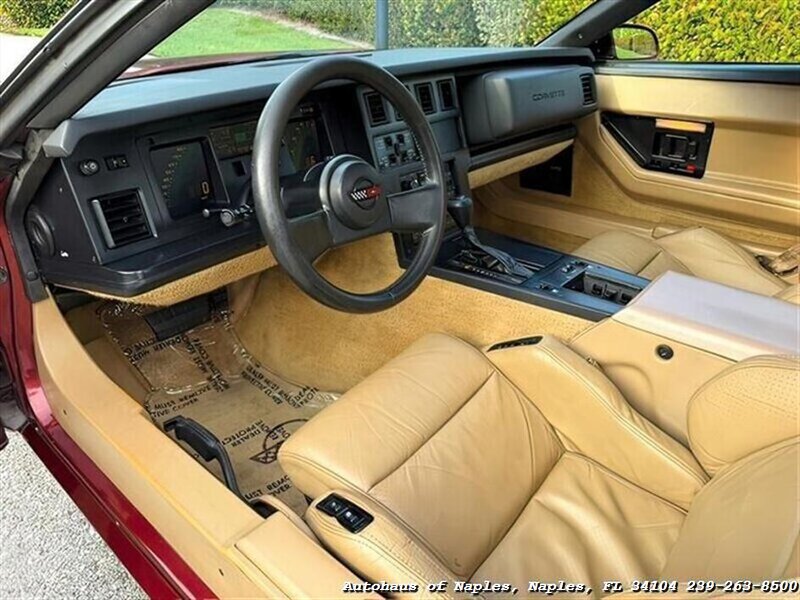 Used 1987 Chevrolet Corvette Convertible RWD image 40