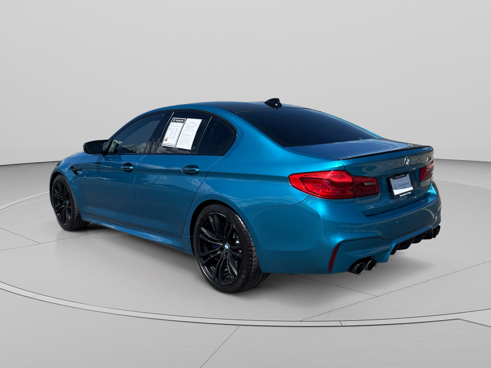 Used 2018 BMW M5 AWD/4WD image 3