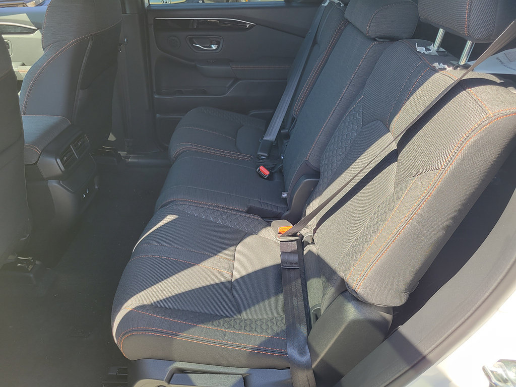 New 2026 Honda Pilot Sport image 14