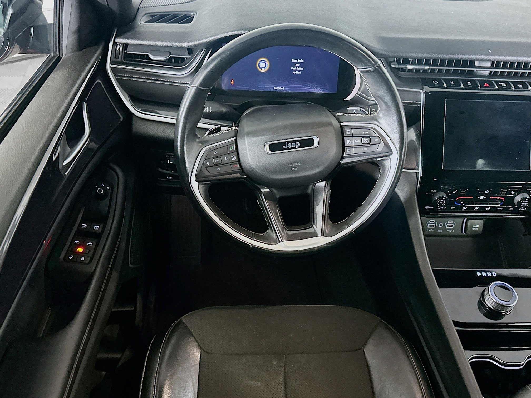 Used 2021 Jeep Grand Cherokee L Laredo image 18