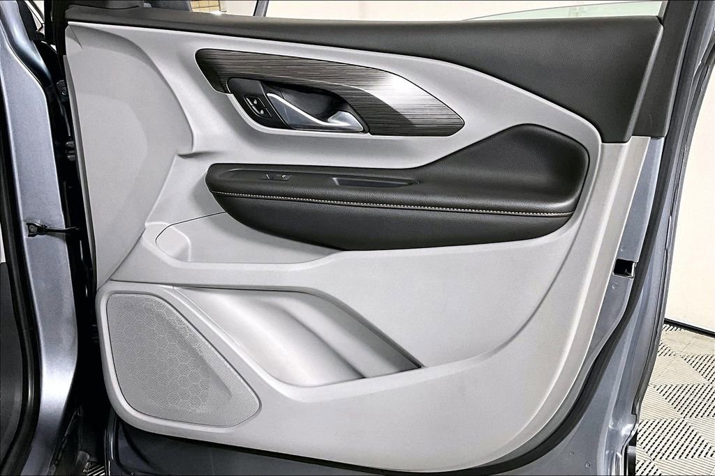 Used 2019 GMC Terrain SLT w/ Preferred Package image 24