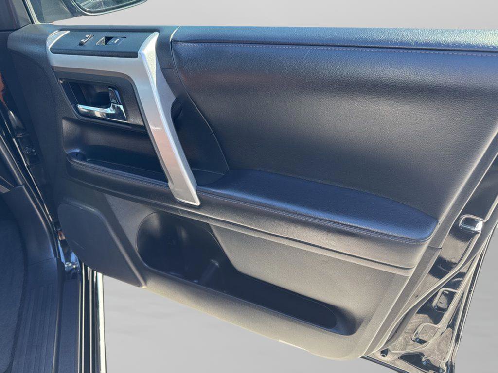 Used 2024 Toyota 4Runner Limited image 35