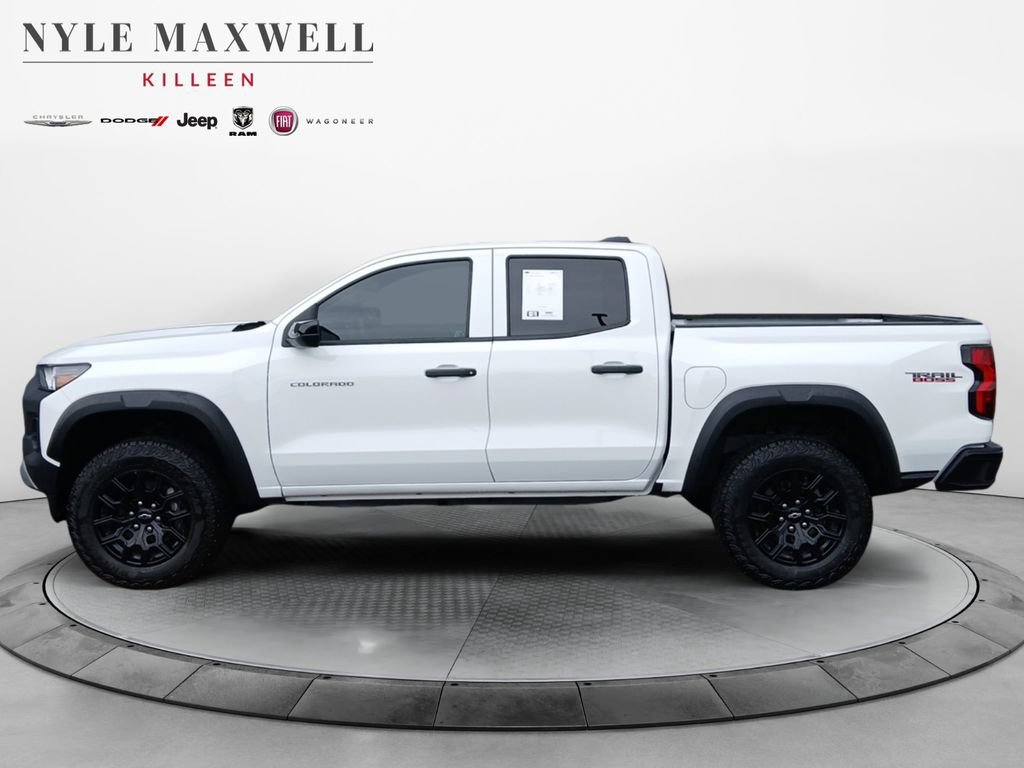 Used 2024 Chevrolet Colorado Trail Boss w/ Advanced Trailering Package AWD/4WD image 13