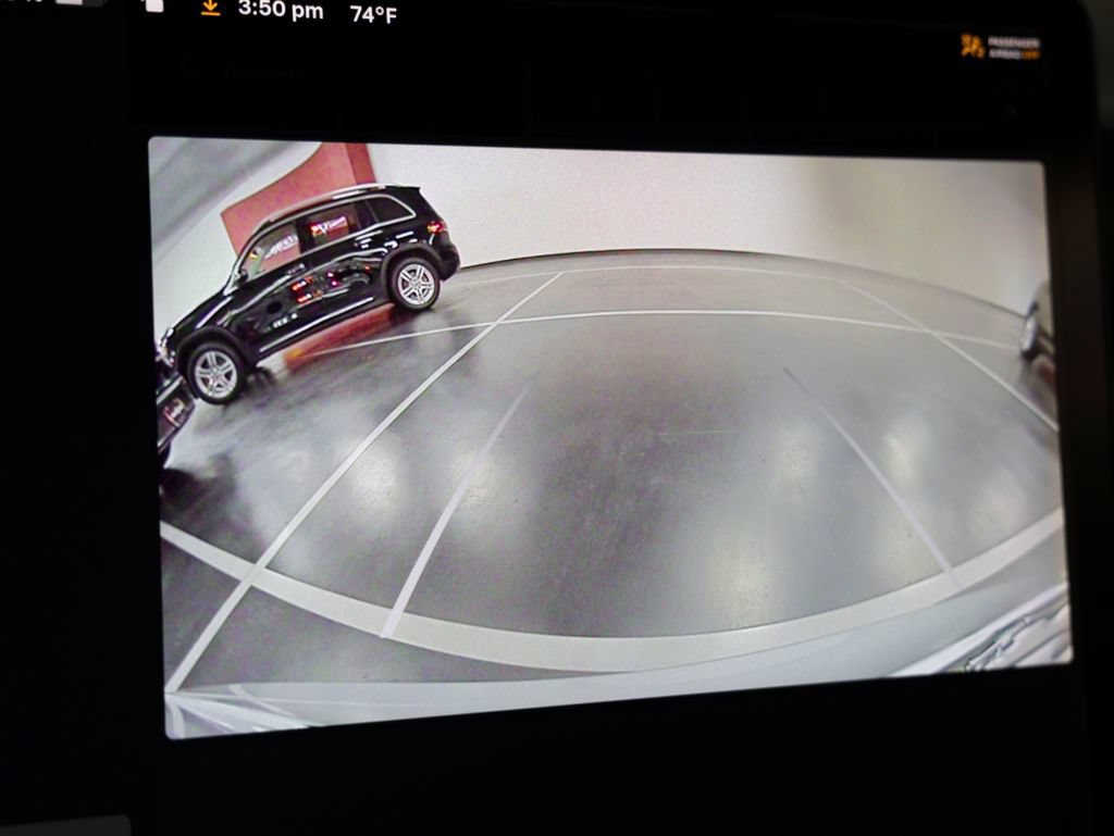 Used 2018 Tesla Model 3 Mid Range RWD image 18