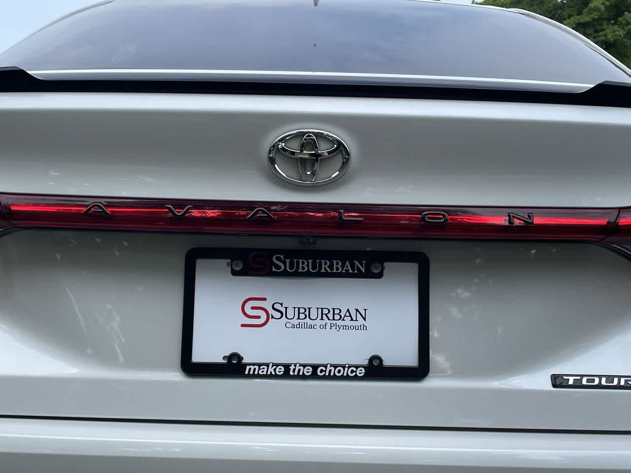 Used 2019 Toyota Avalon Touring FWD image 38