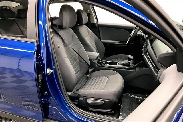 Used 2025 Kia K4 EX FWD image 8