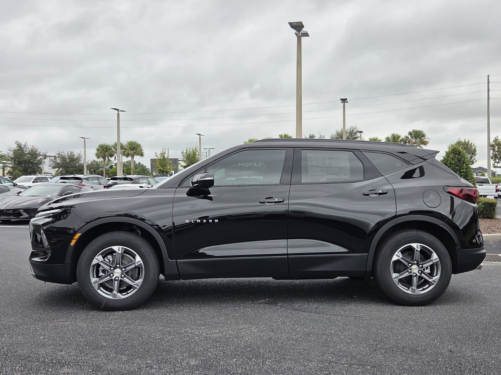 New 2026 Chevrolet Blazer LT w/ Sound & Technology Package FWD image 3
