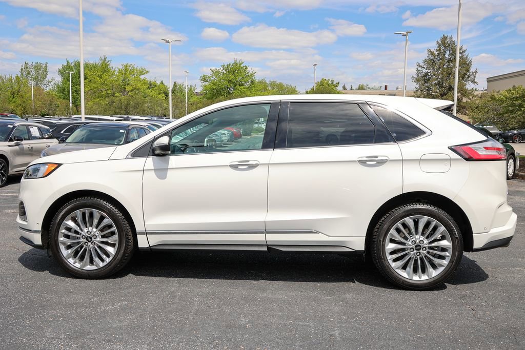 Used 2021 Ford Edge Titanium w/ Equipment Group 301A AWD/4WD image 27