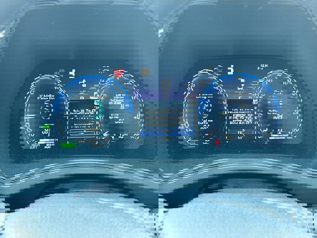 Used 2025 Toyota Grand Highlander Limited image 3