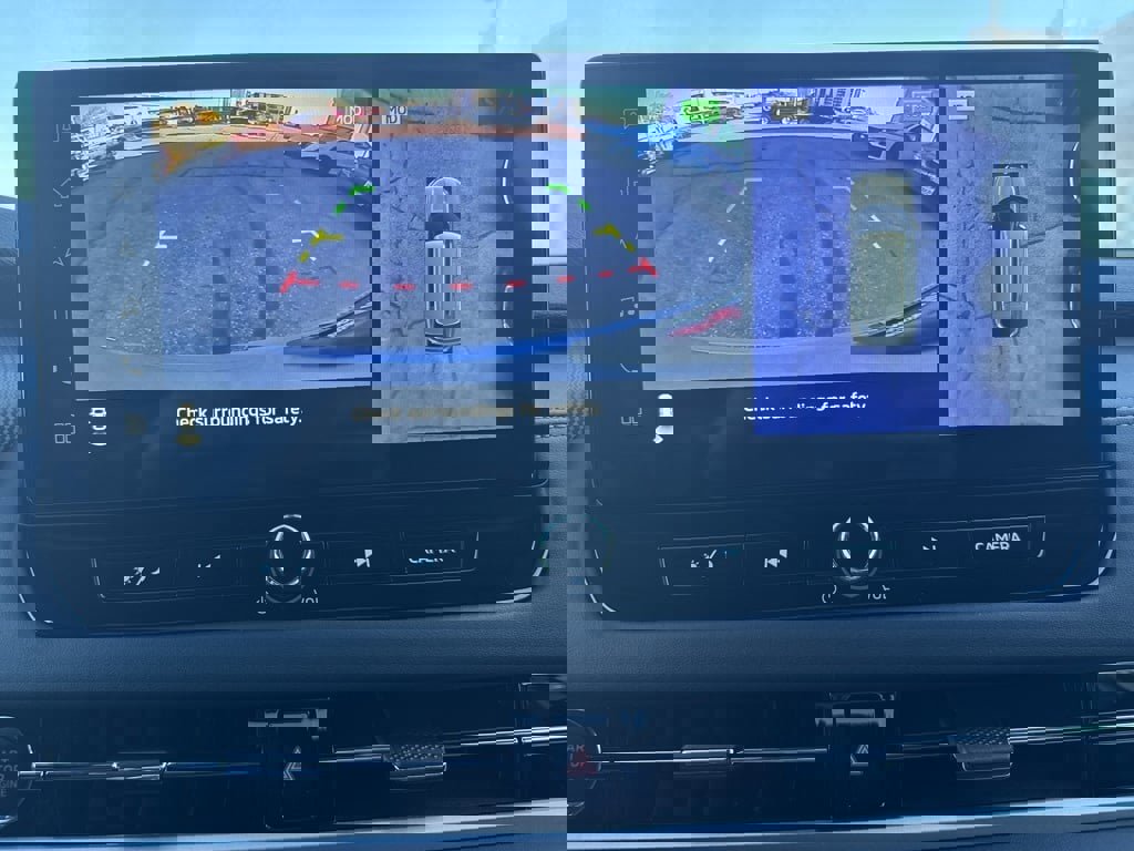 New 2026 Mitsubishi Outlander SE image 17