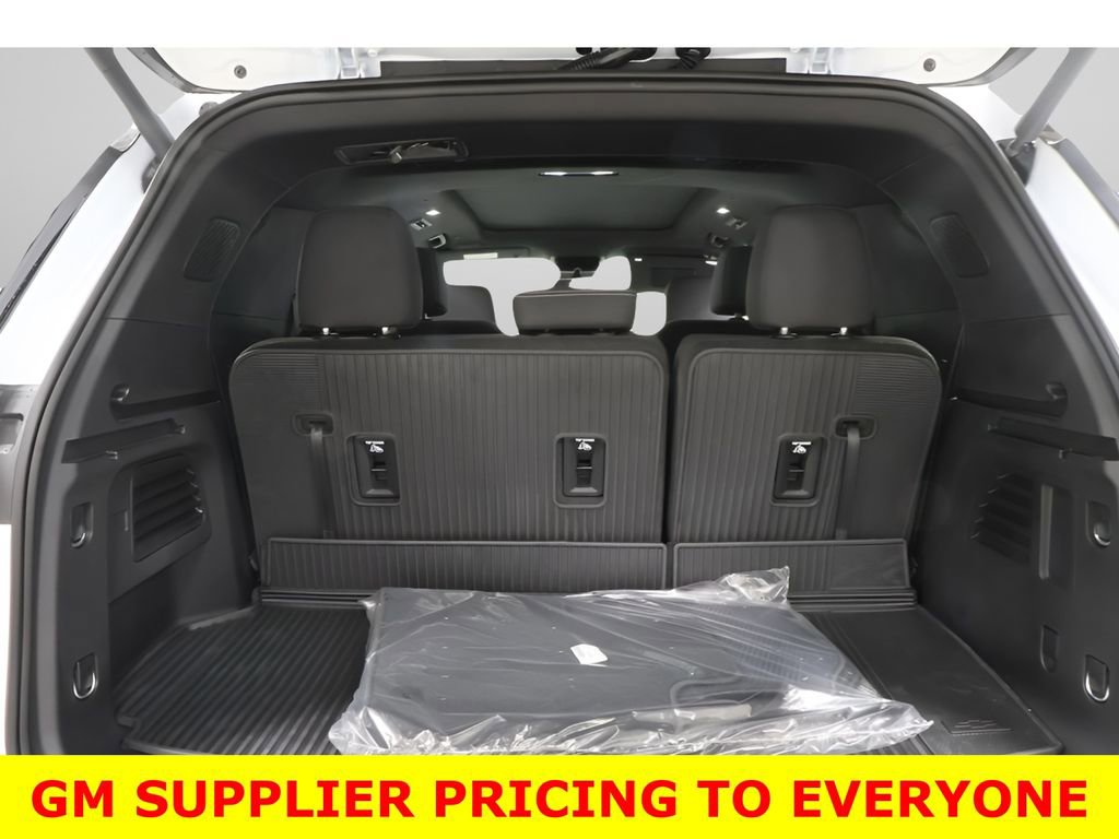 New 2026 Chevrolet Traverse LT w/ Sun and Wheel Package image 28