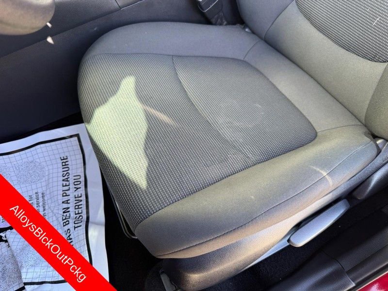 Used 2024 Toyota RAV4 LE image 17