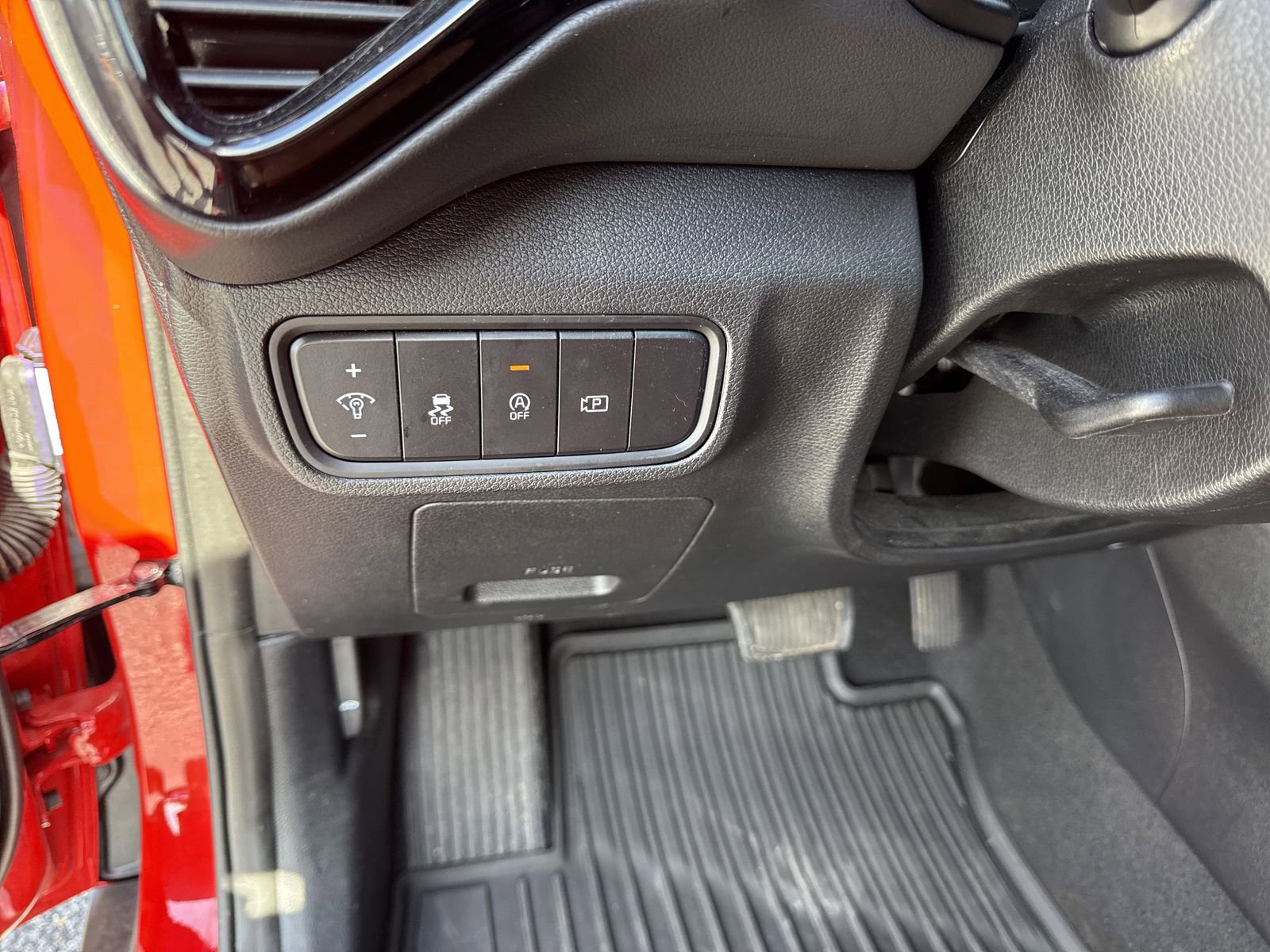 Used 2025 Kia Soul EX image 16