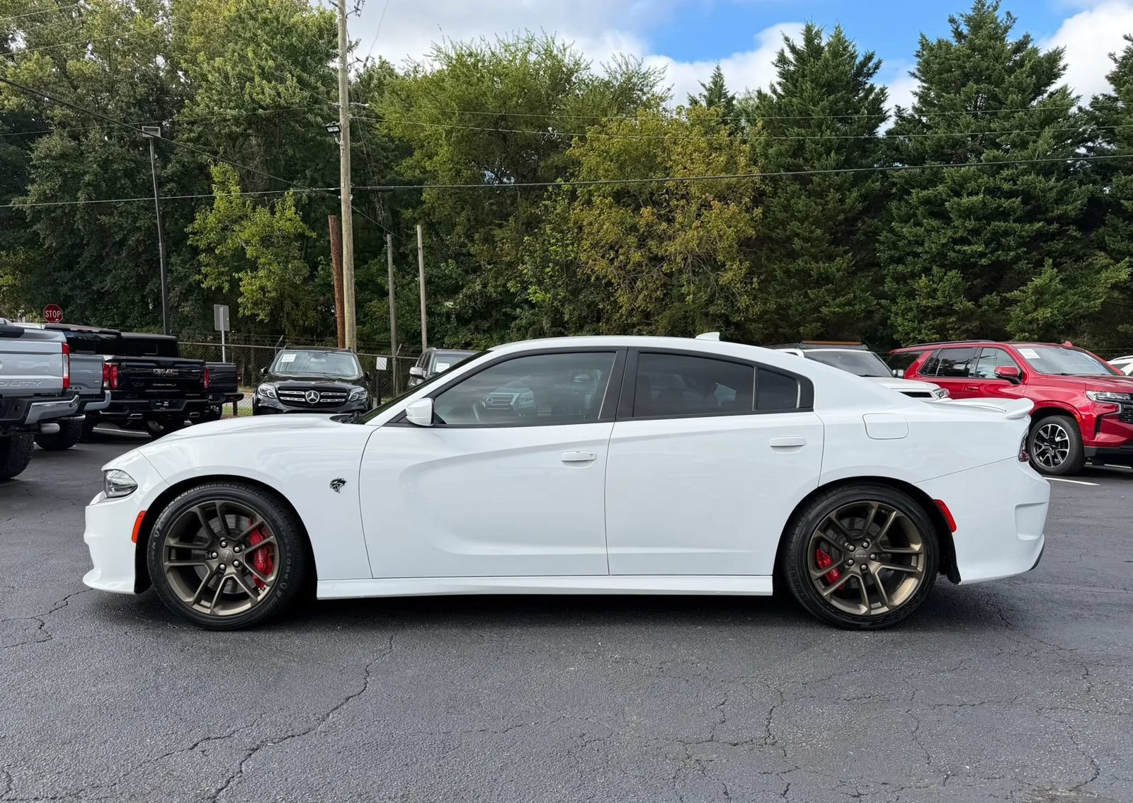 Used 2019 Dodge Charger SRT Hellcat w/ Harman/Kardon Audio Group RWD image 6