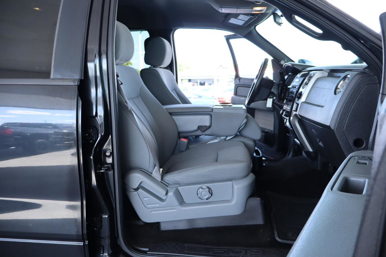 Used 2014 Ford F150 XLT w/ Trailer Tow Package image 35