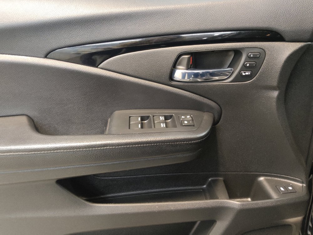 Used 2021 Honda Pilot Touring image 27