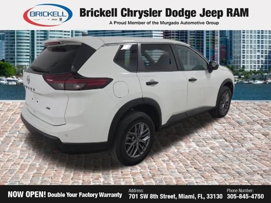 Used 2024 Nissan Rogue S AWD/4WD video 3