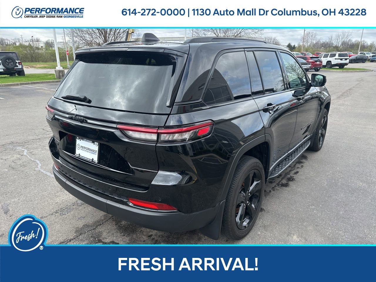 Used 2024 Jeep Grand Cherokee Altitude image 4