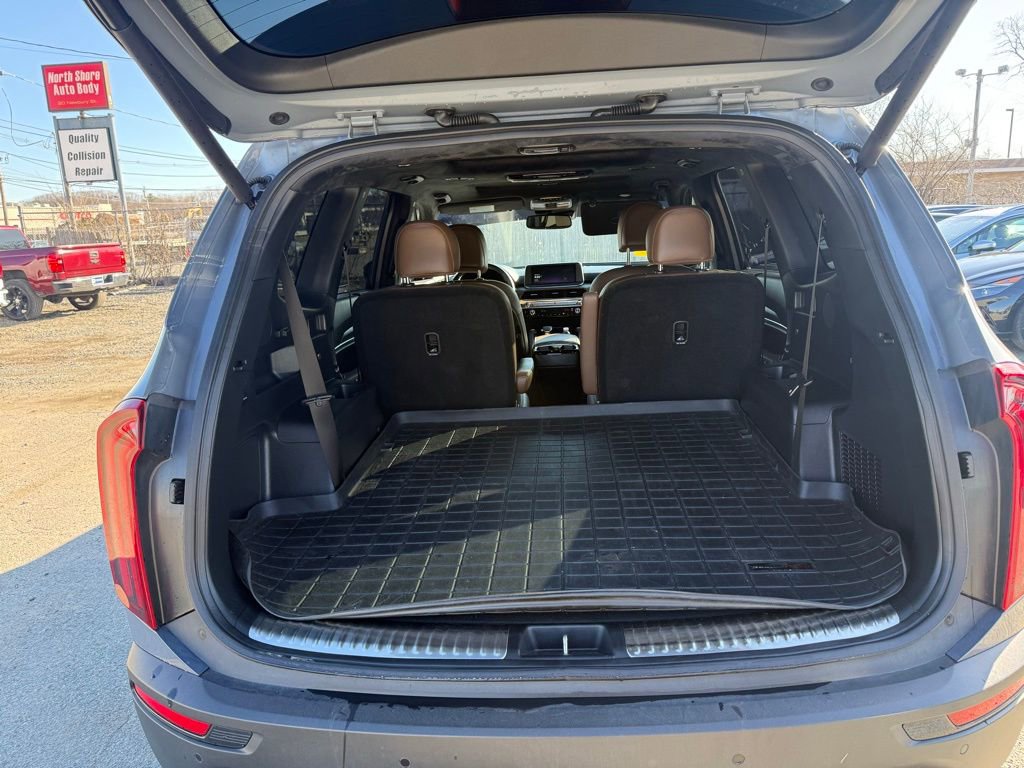 Used 2022 Kia Telluride SX w/ SX Prestige Package image 12