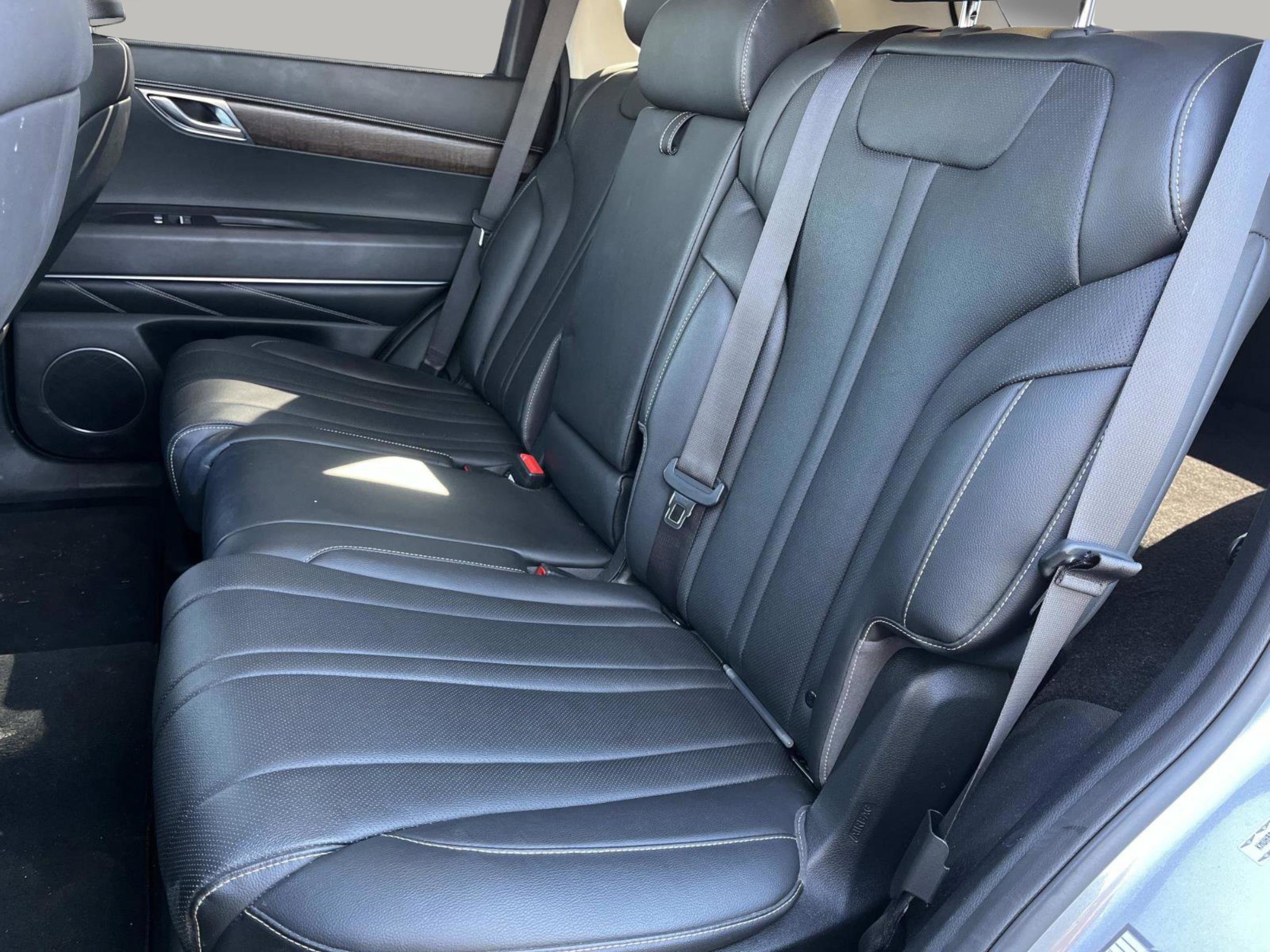 Used 2024 Genesis GV80 2.5T image 20