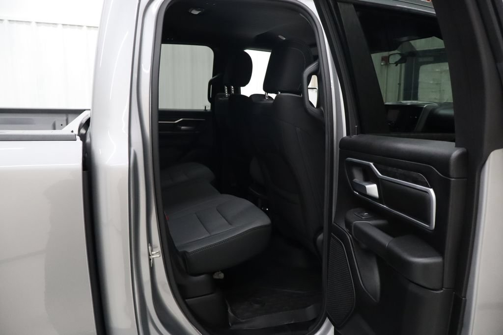 Used 2023 RAM 1500 Lone Star AWD/4WD image 24