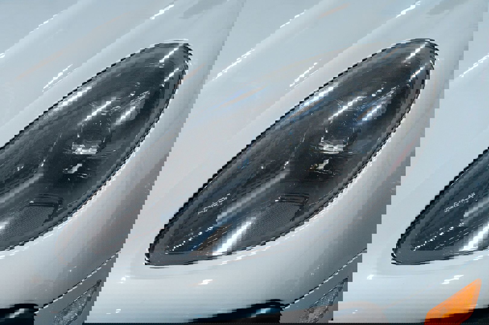 Used 2021 Porsche Macan GTS image 12