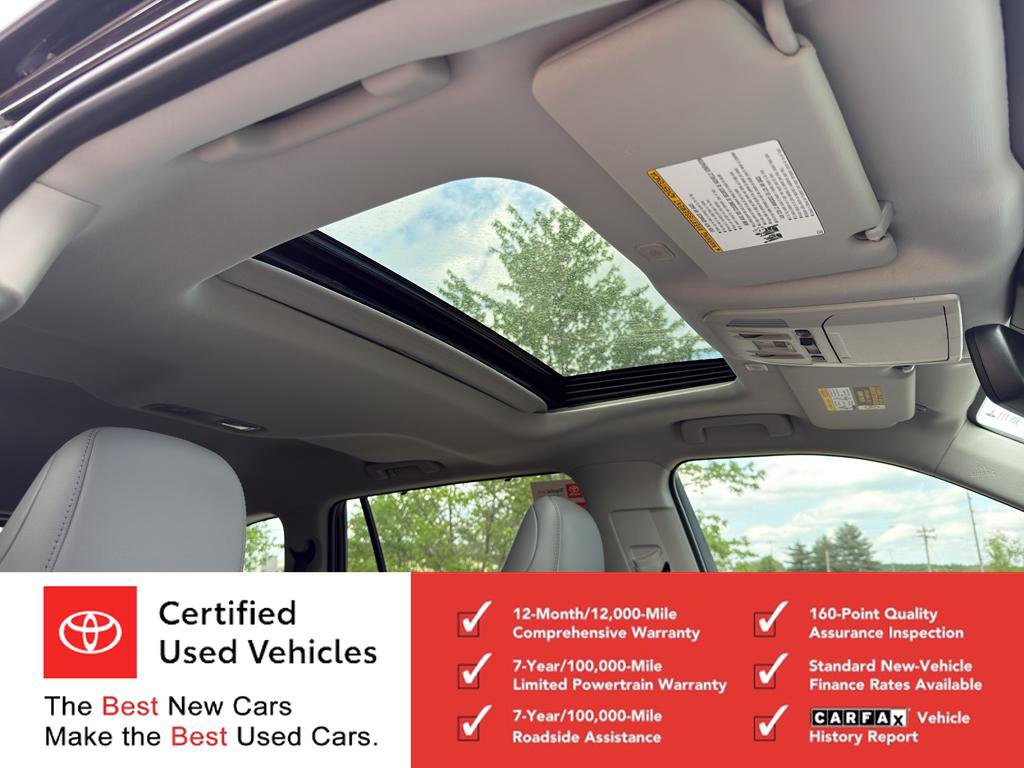 Certified 2026 Toyota Highlander Limited image 17