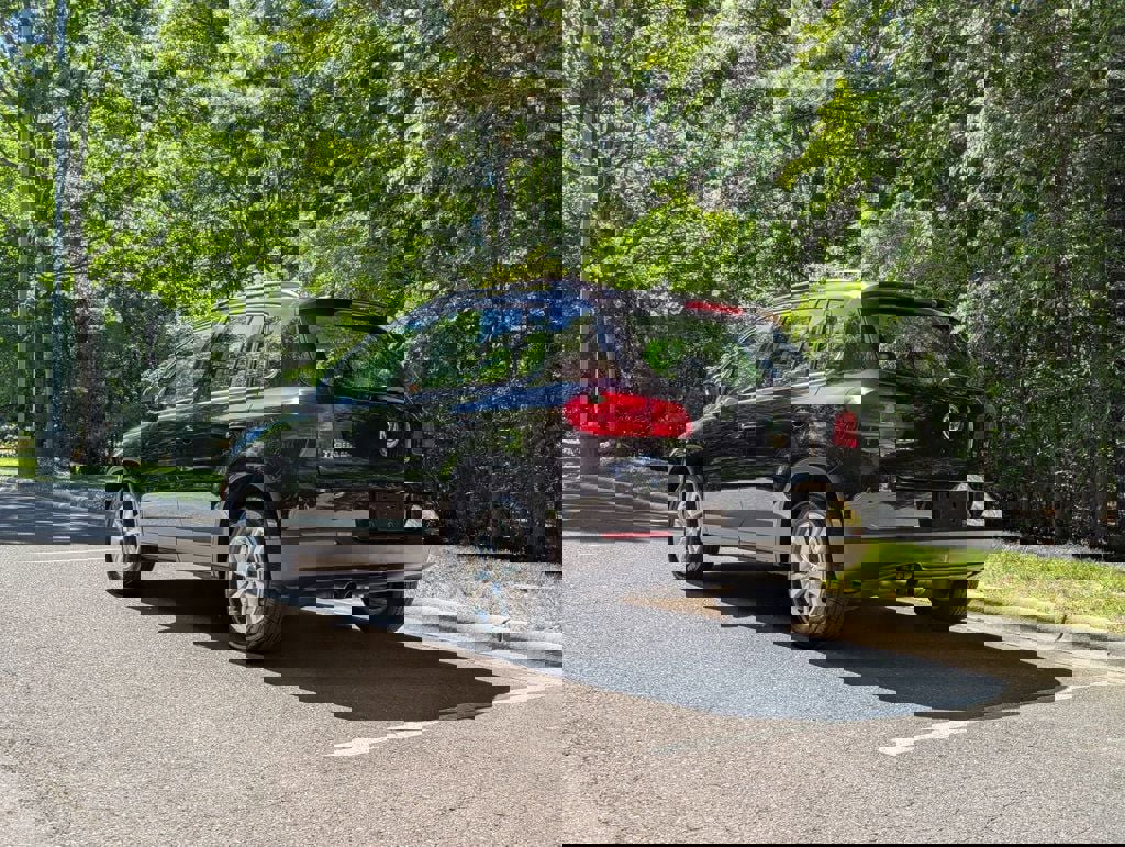 Used 2017 Volkswagen Tiguan S FWD image 6