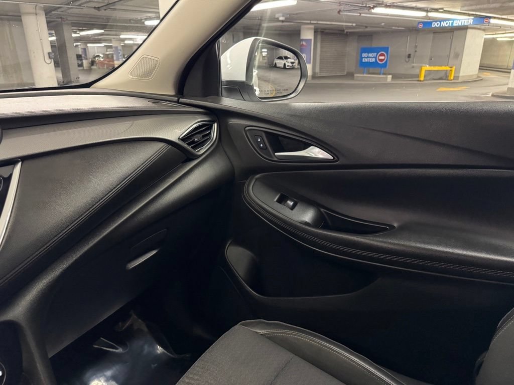 Used 2020 Buick Encore GX Preferred FWD image 29