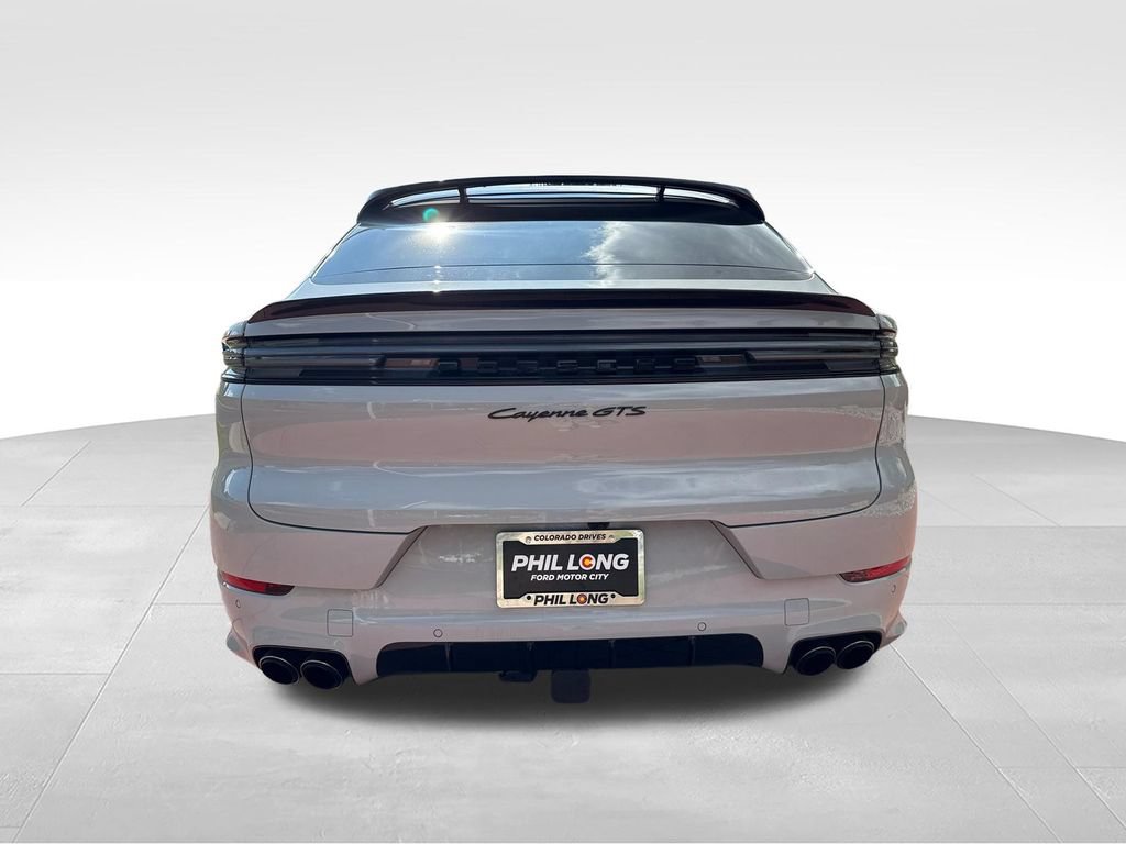 Used 2026 Porsche Cayenne GTS AWD/4WD image 7