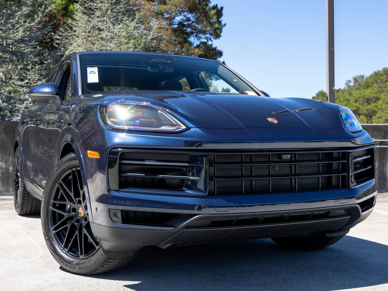 New 2026 Porsche Cayenne Coupe AWD/4WD image 9