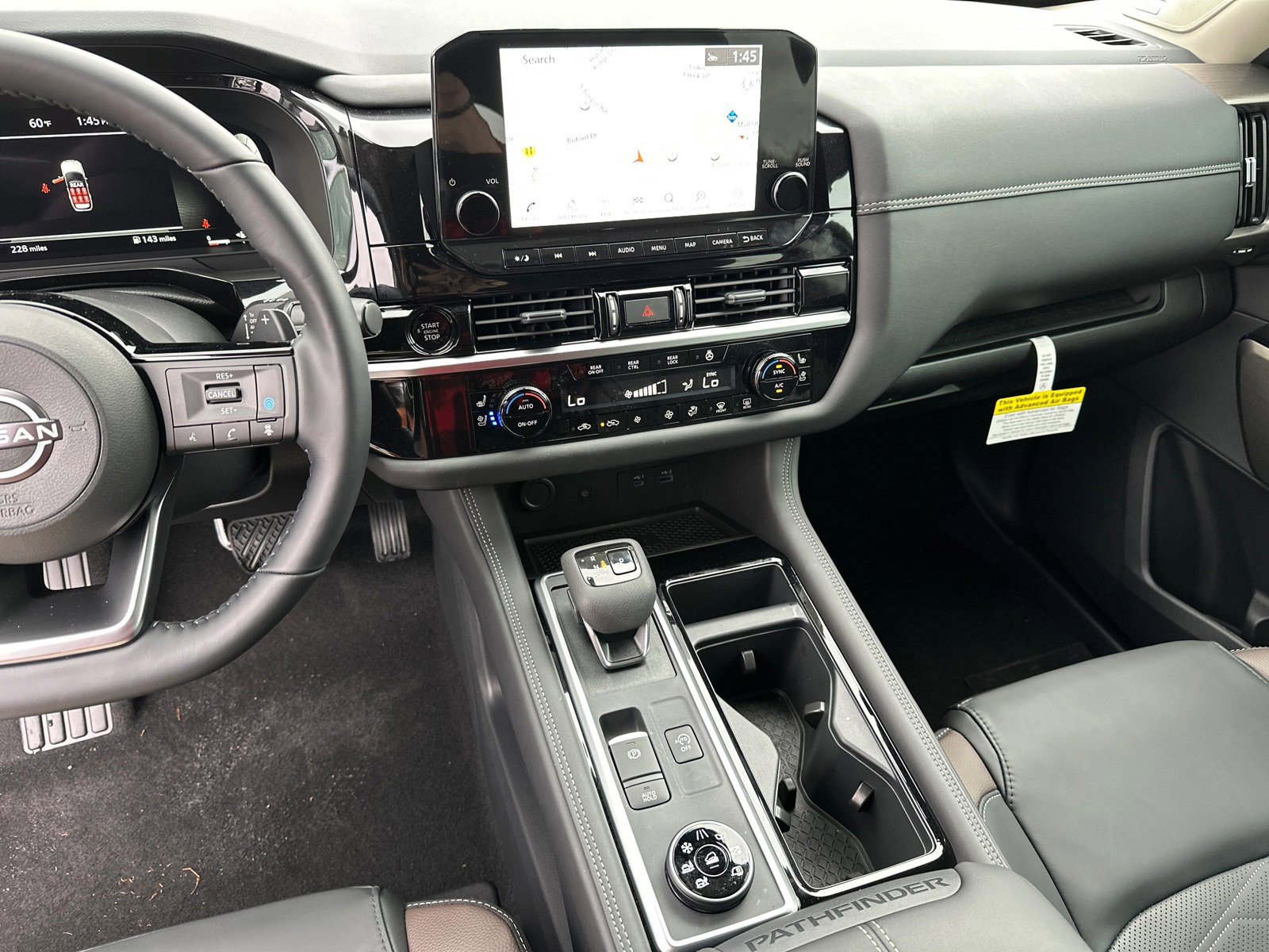 New 2025 Nissan Pathfinder Platinum image 31