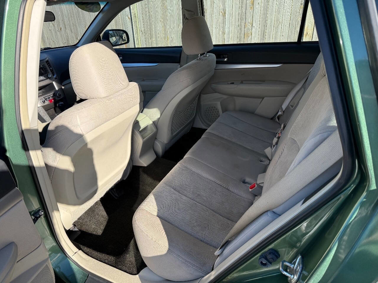 Used 2014 Subaru Outback 2.5i image 12