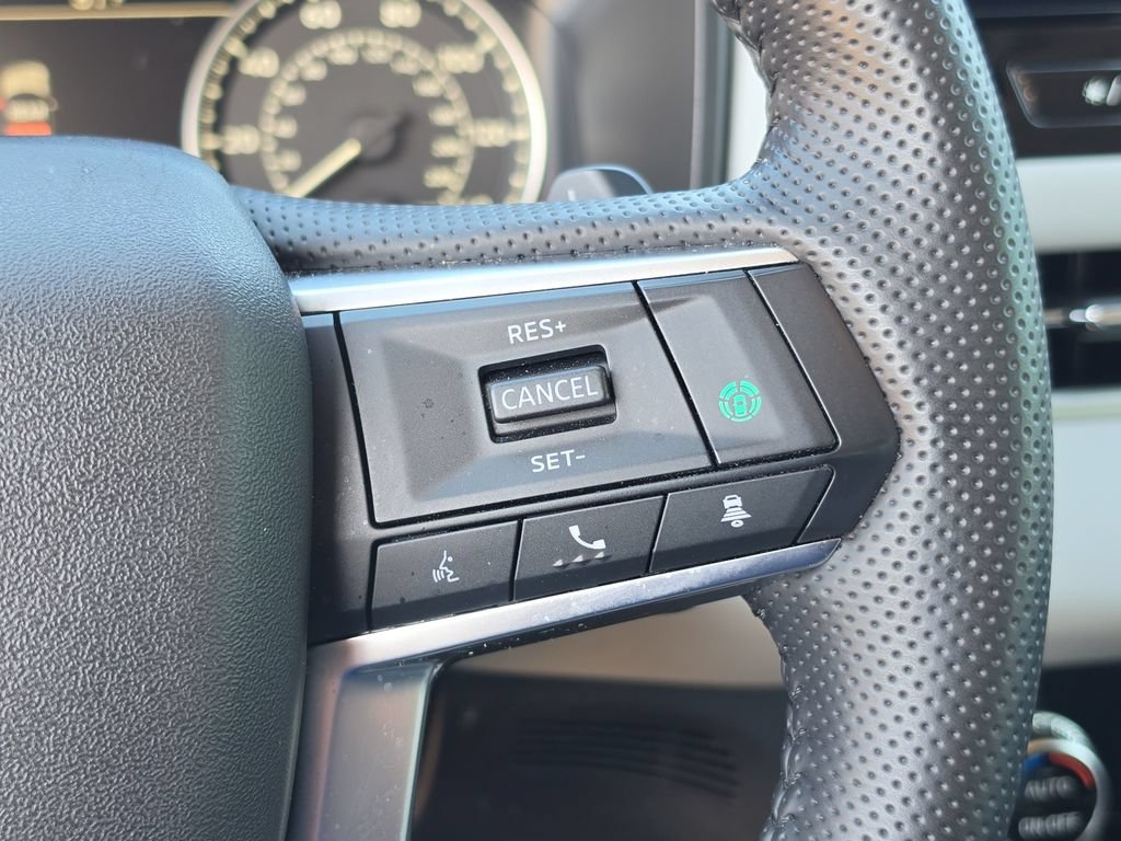 Used 2025 Mitsubishi Outlander SE FWD image 22