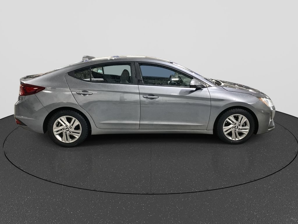Used 2019 Hyundai Elantra Value Edition FWD image 9