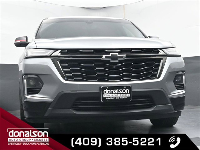 Used 2023 Chevrolet Traverse Premier w/ Redline Edition image 16
