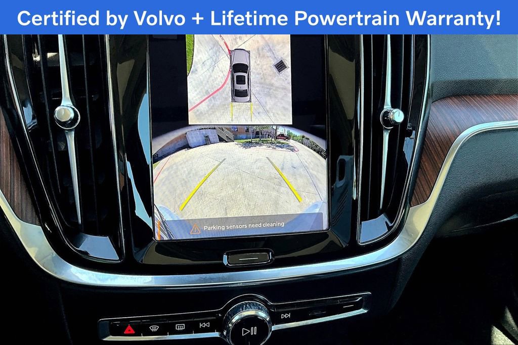 Used 2025 Volvo S60 B5 Plus FWD image 30